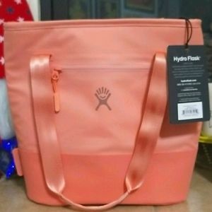 Hydro Flask lunch tote